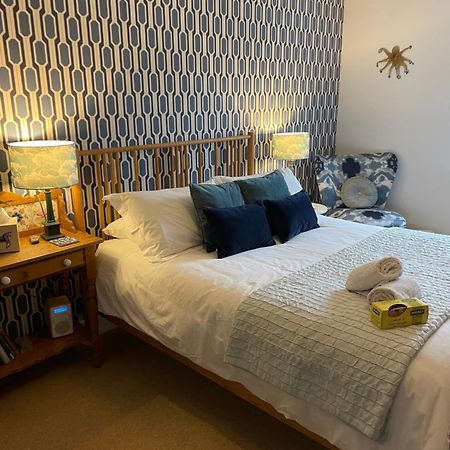 No 12 Bed and Breakfast Lyme Regis Exteriör bild