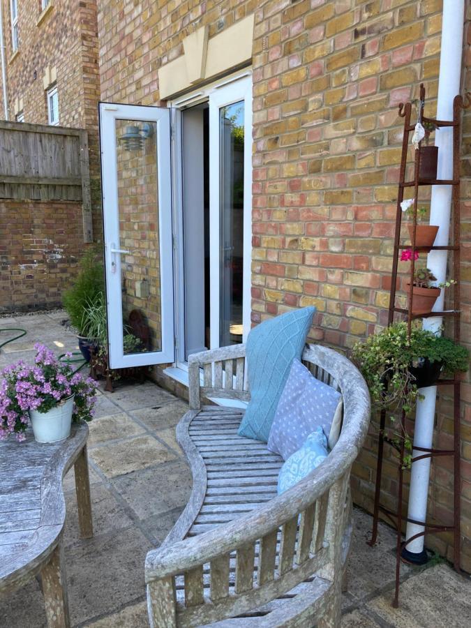 No 12 Bed and Breakfast Lyme Regis Exteriör bild