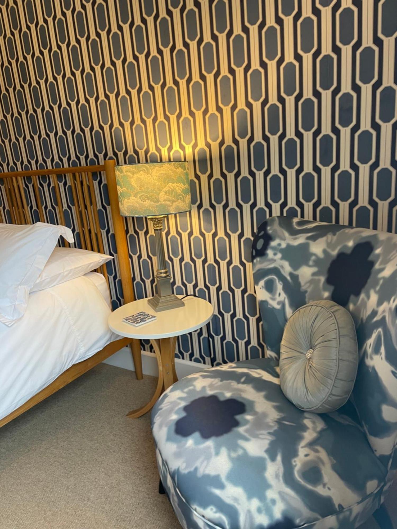 No 12 Bed and Breakfast Lyme Regis Exteriör bild